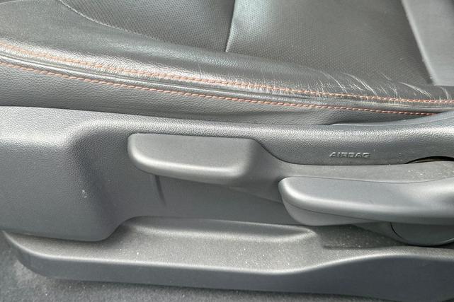 Photo of 2019 Summit White Chevrolet Bolt EV
