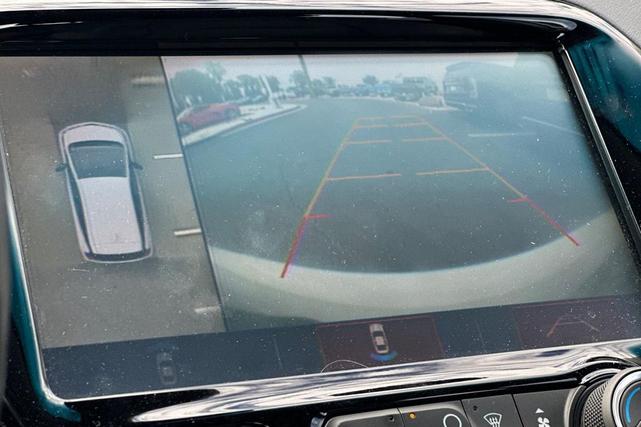 Photo of 2019 Summit White Chevrolet Bolt EV