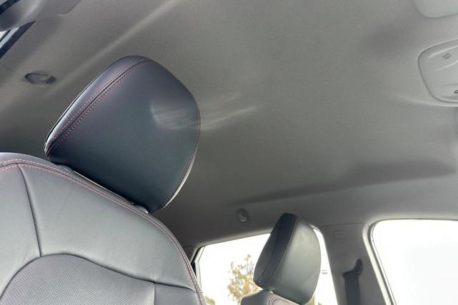 Photo of 2019 Summit White Chevrolet Bolt EV