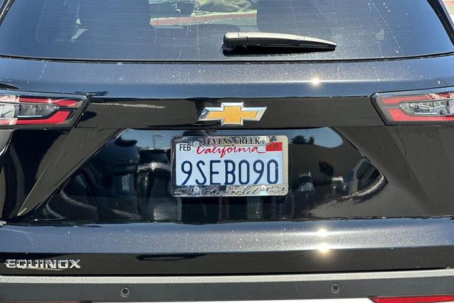 Photo of 2025 Mosaic Black Metallic Chevrolet Equinox