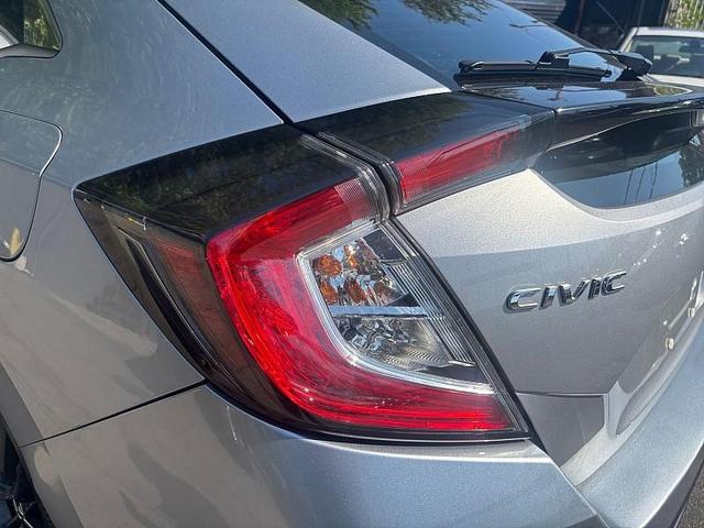 Photo of 2021 Silver Honda Civic