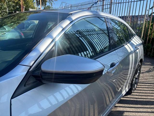 Photo of 2021 Silver Honda Civic