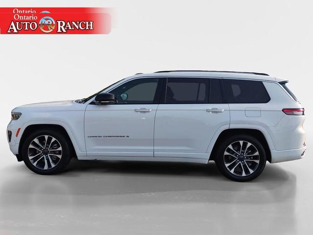 Photo of 2023 Bright White Clearcoat Jeep Grand Cherokee L