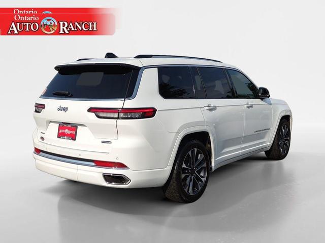 Photo of 2023 Bright White Clearcoat Jeep Grand Cherokee L