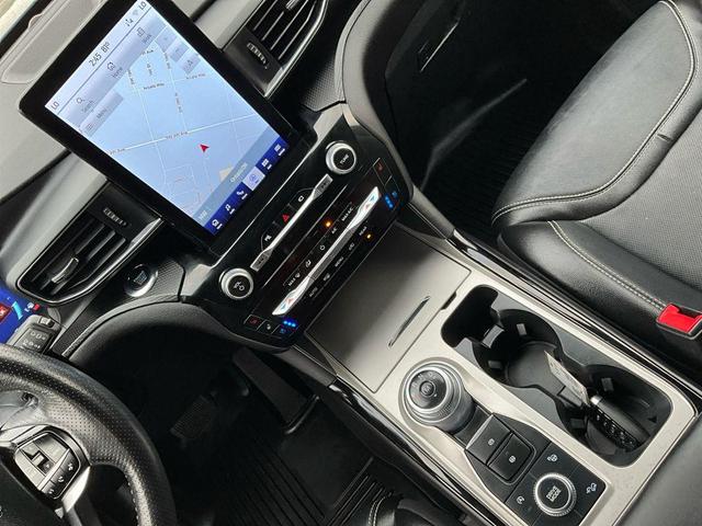 Photo of 2022 Stone Blue Metallic Ford Explorer