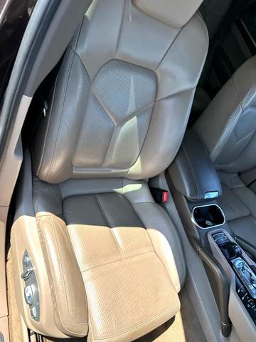 Photo of 2014 Mahogany Metallic Porsche Cayenne