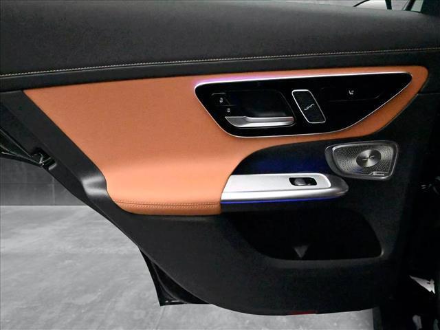 Photo of 2025 Black Mercedes-Benz GLC 300