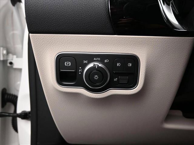 Photo of 2025 Polar White Mercedes-Benz GLA 250