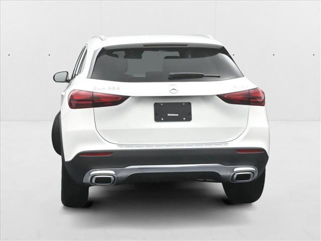 Photo of 2025 Polar White Mercedes-Benz GLA 250