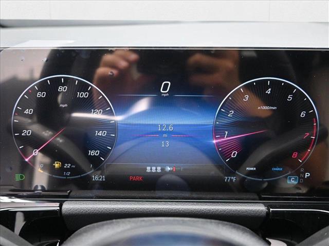 Photo of 2025 Polar White Mercedes-Benz GLA 250