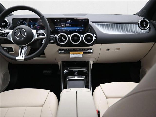 Photo of 2025 Polar White Mercedes-Benz GLA 250