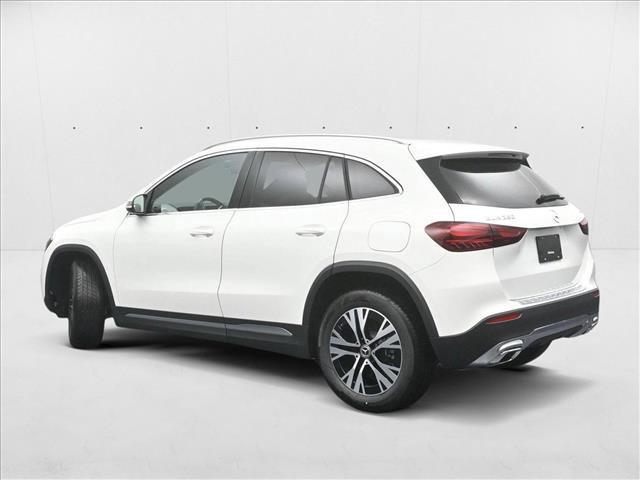 Photo of 2025 Polar White Mercedes-Benz GLA 250