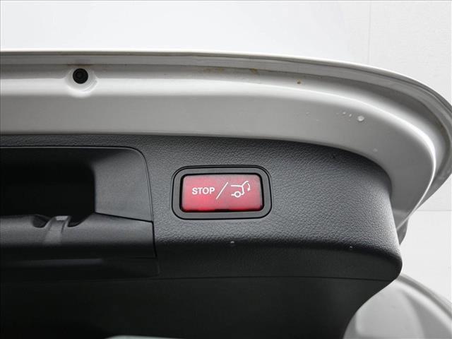Photo of 2025 Polar White Mercedes-Benz GLA 250