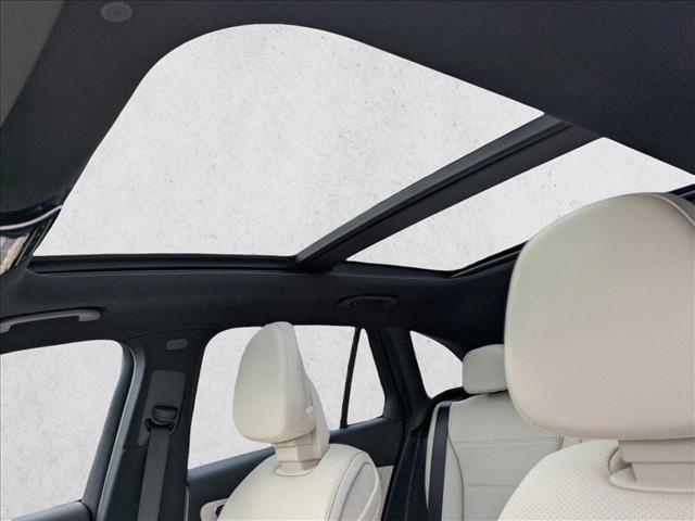 Photo of 2026 Cirrus Silver Metallic Mercedes-Benz GLC 300