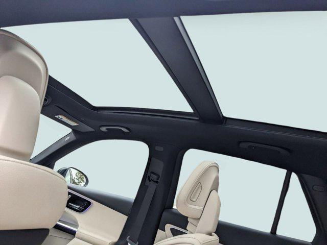 Photo of 2025 Black Mercedes-Benz GLC 350e