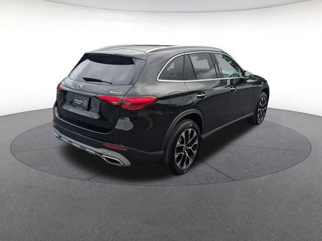 Photo of 2025 Black Mercedes-Benz GLC 350e