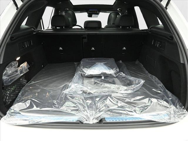 Photo of 2025 Polar White Mercedes-Benz GLC 350e