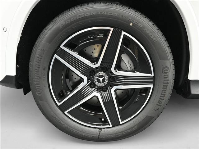 Photo of 2025 Polar White Mercedes-Benz GLC 350e