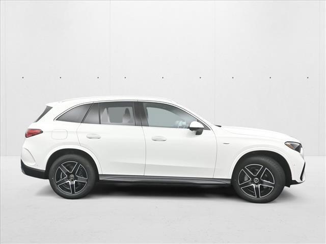 Photo of 2025 Polar White Mercedes-Benz GLC 350e