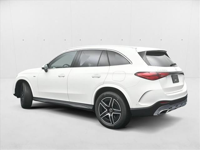 Photo of 2025 Polar White Mercedes-Benz GLC 350e