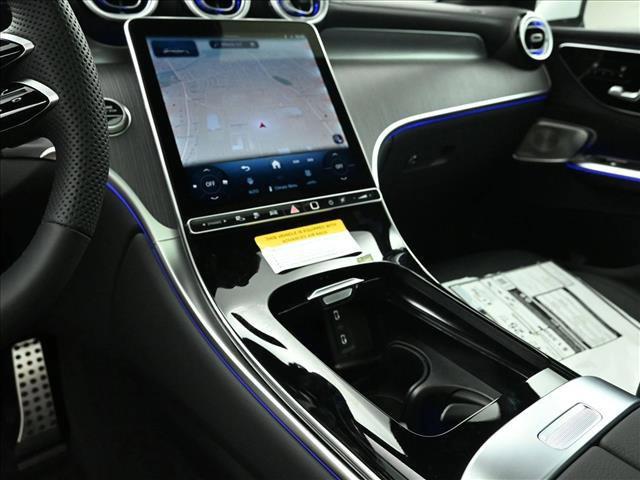 Photo of 2025 Polar White Mercedes-Benz GLC 350e