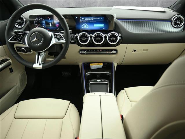 Photo of 2025 Polar White Mercedes-Benz GLA 250