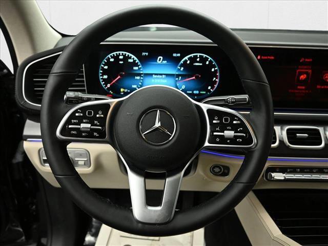Photo of 2022 Black Mercedes-Benz GLS 450