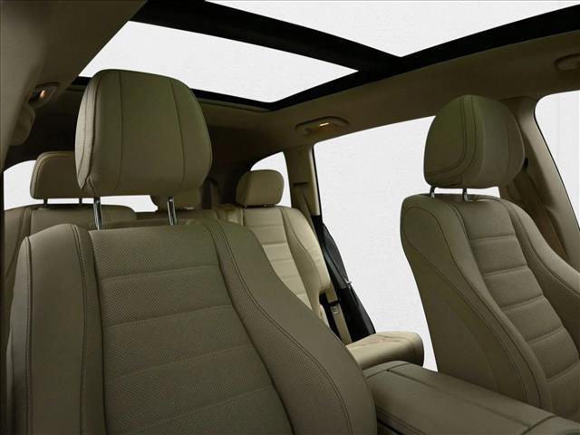 Photo of 2022 Black Mercedes-Benz GLS 450