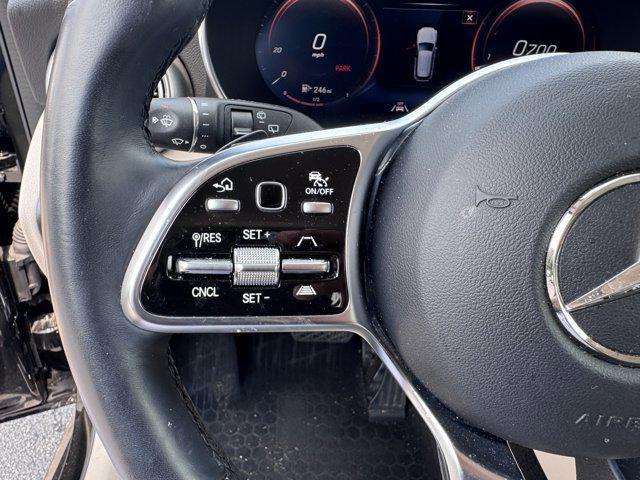 Photo of 2022 Black Mercedes-Benz GLC 300