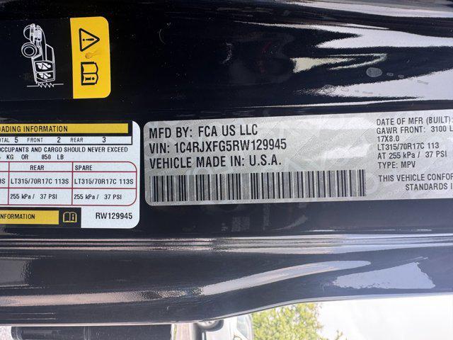 Photo of 2024 Black Clearcoat Jeep Wrangler