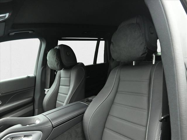 Photo of 2026 Obsidian Black Metallic Mercedes-Benz GLS 580