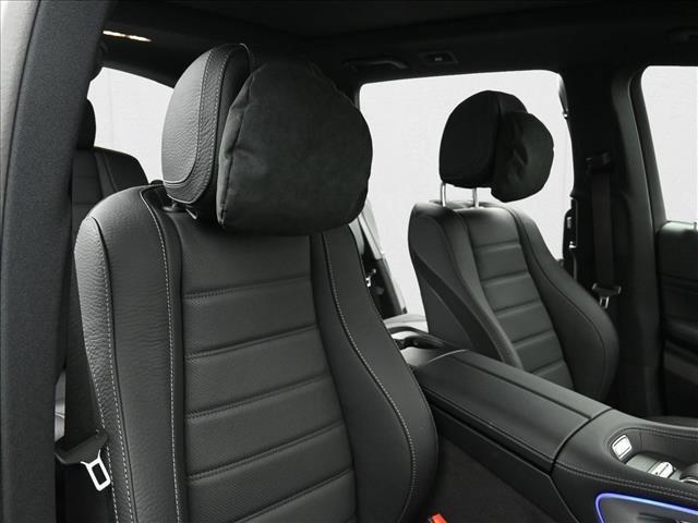 Photo of 2026 Obsidian Black Metallic Mercedes-Benz GLS 580