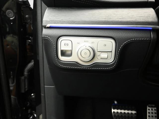 Photo of 2026 Obsidian Black Metallic Mercedes-Benz GLS 580