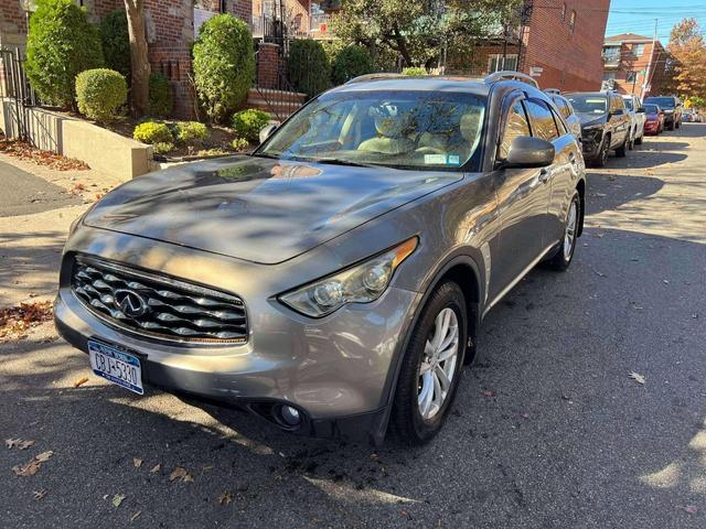 2010 Infiniti FX35