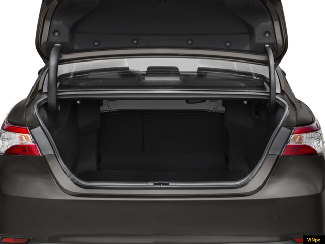 Photo of 2020 Super White Toyota Camry