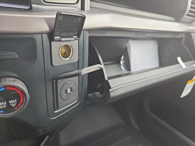 Photo of 2025 Oxford White Ford F-150