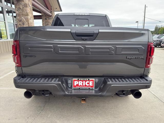 Photo of 2018 Magnetic Metallic Ford F-150