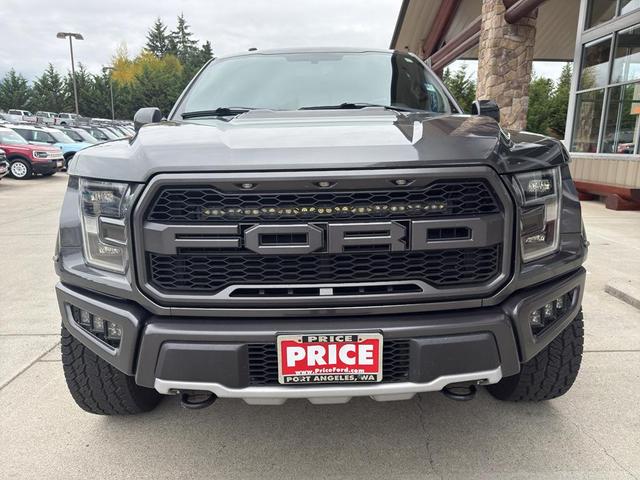 Photo of 2018 Magnetic Metallic Ford F-150