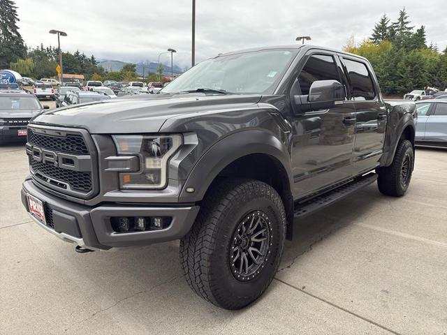 Photo of 2018 Magnetic Metallic Ford F-150