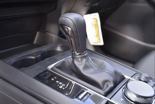 Photo of 2025 Snowflake White Pearl Mica Mazda CX-30