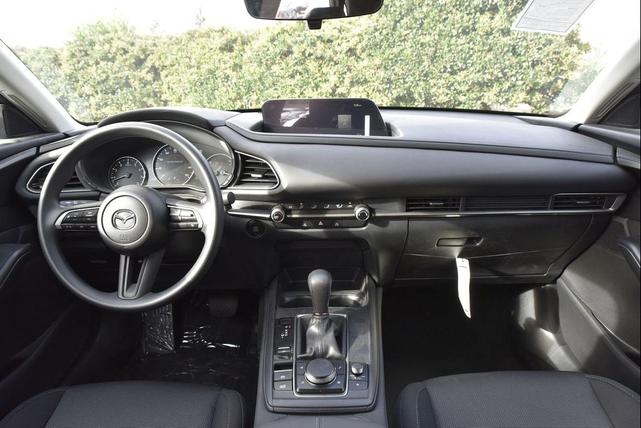 Photo of 2025 Snowflake White Pearl Mica Mazda CX-30