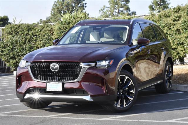 Photo of 2025 Artisan Red Premium Mazda CX-90 PHEV