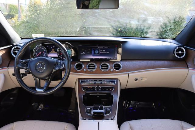 Photo of 2018 Lunar Blue Metallic Mercedes-Benz E-Class