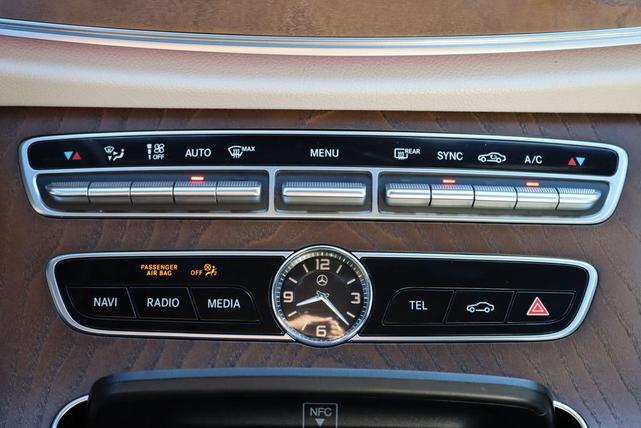 Photo of 2018 Lunar Blue Metallic Mercedes-Benz E-Class
