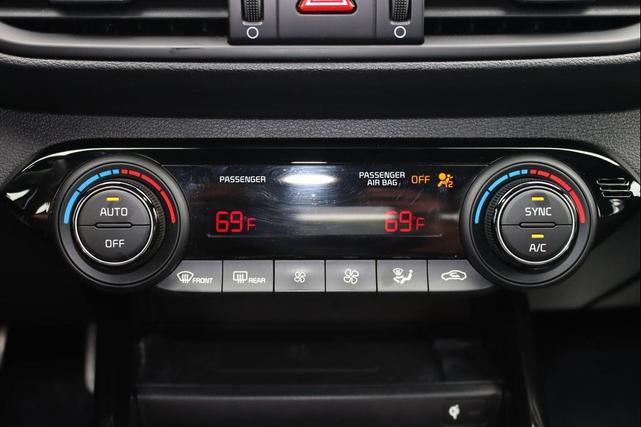 Photo of 2023 Sporty Blue Kia Forte