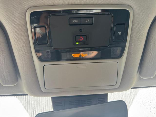 Photo of 2024 Ruby Flare Pearl Toyota Grand Highlander