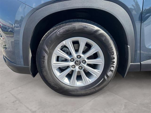 Photo of 2024 Cloud Toyota Grand Highlander