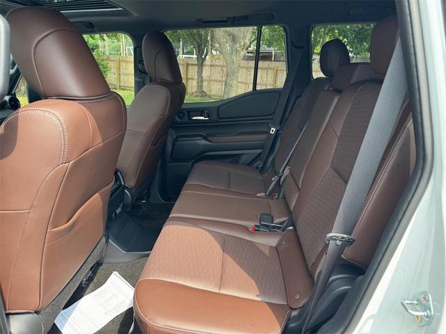 Photo of 2024 Wind Chill Pearl Toyota Land Cruiser