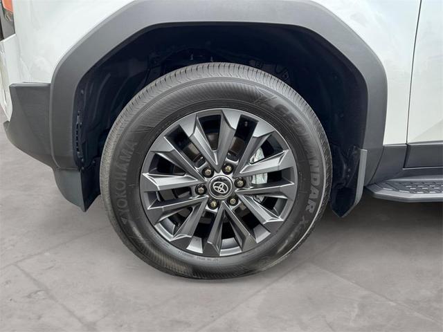 Photo of 2024 Wind Chill Pearl Toyota Land Cruiser
