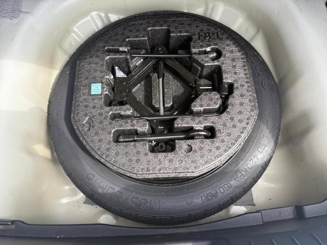 Photo of 2022 White Hyundai SONATA